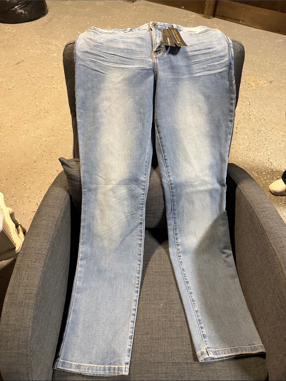 Light Blue Women’s Jeans - Classic Straight Fit